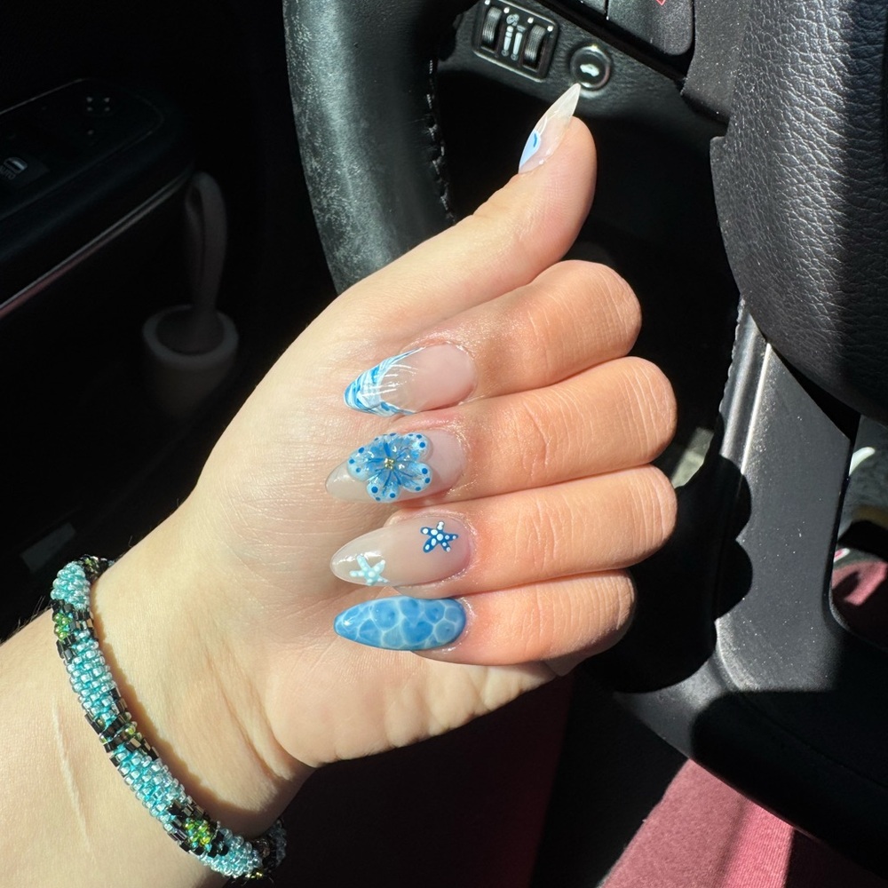 Custom Press on Nails